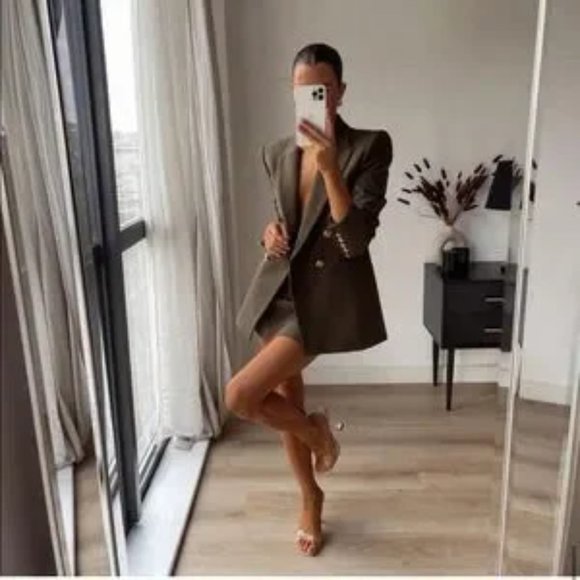 ZARA Tailored Blazer With Buttons - Picture 6 of 16